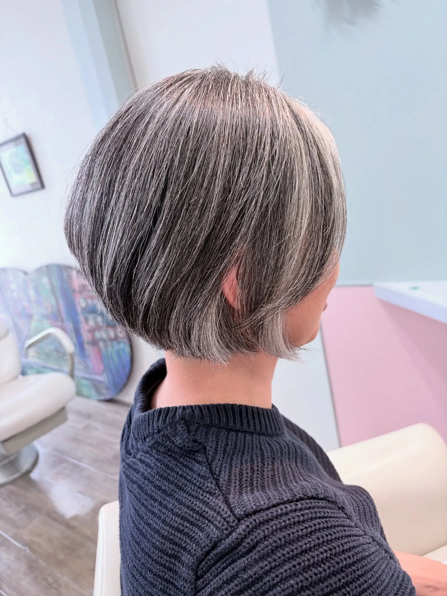 このお客様は3週間ペースでカットとトリートメントをさせて頂い...