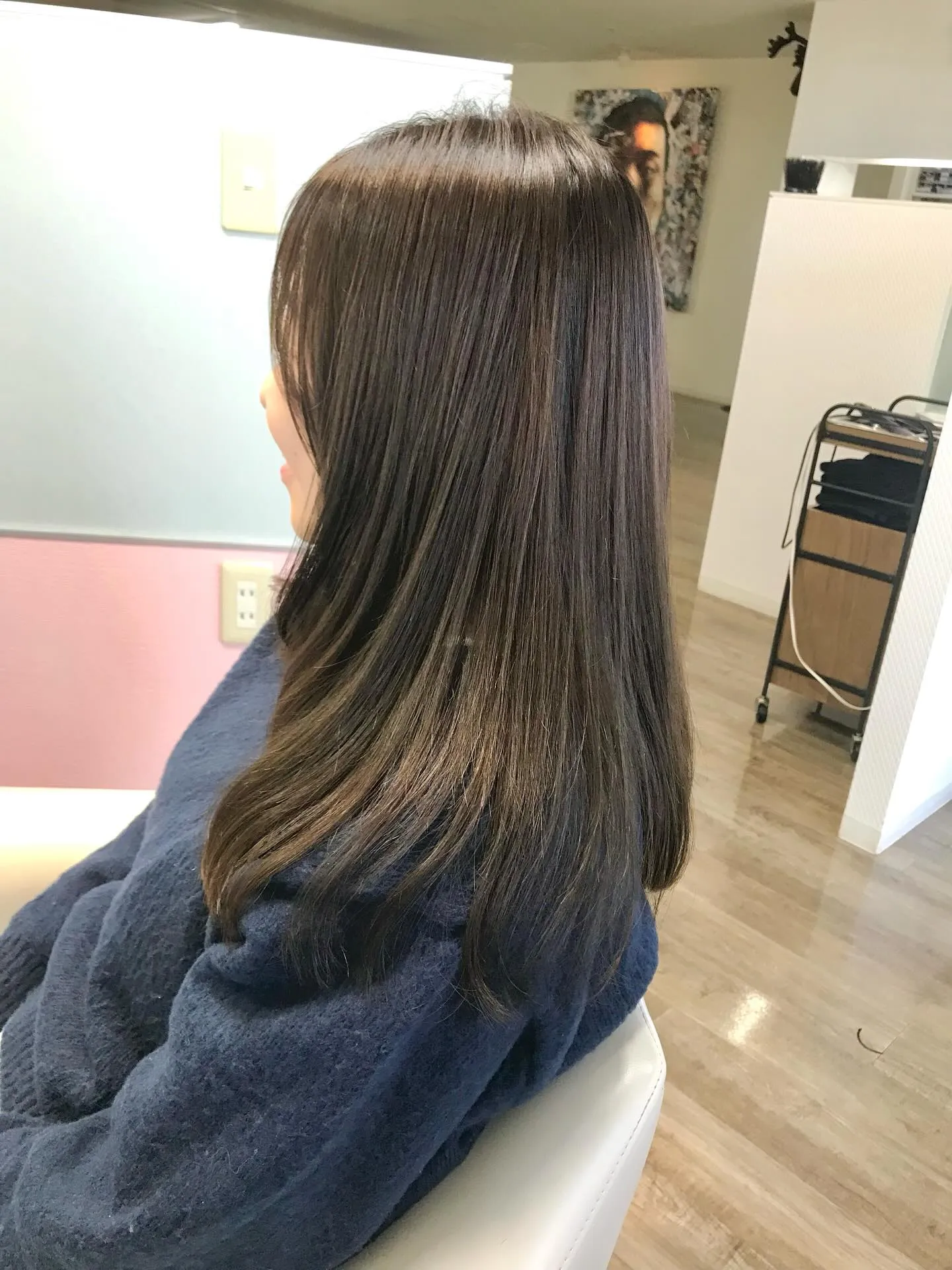 ロングヘアは艶のある人似合うあなたに！